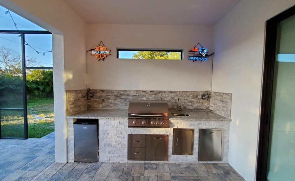 Outdoor Kitchen